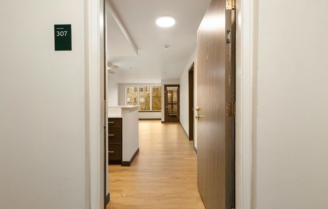 1 bed, 1 bath, 634 sqft, $2,245, Unit 307