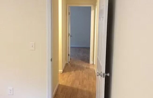 The Cozy Home: 3-Bedroom Rental in Vibrant Apex