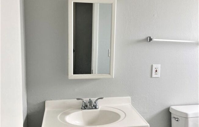 1 bed, 1 bath, 601 sqft, $1,650, Unit 22