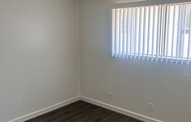 820 Sutter Ave.
