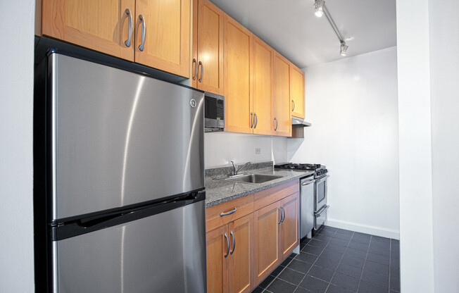 Studio, 1 bath, $3,157, Unit S18F