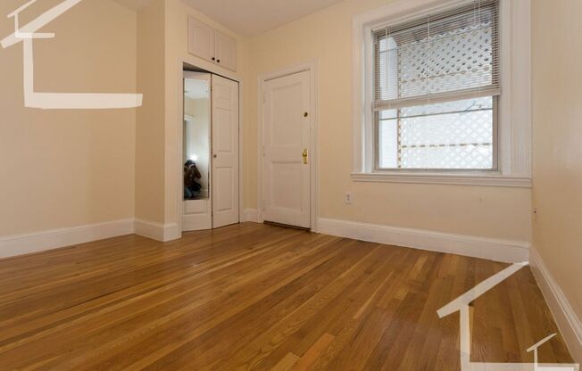 HOT BROOKLINE LISTING!!!!!