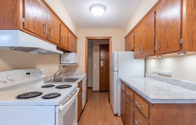 1 bed, 1 bath, 636 sqft, $1,175, Unit 668016