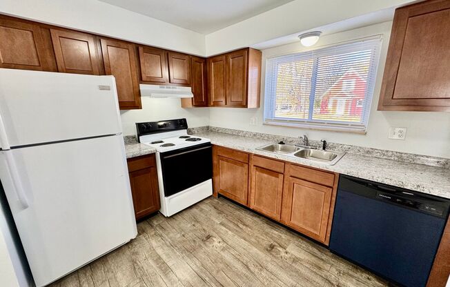 Midtown Apartments/Lathers