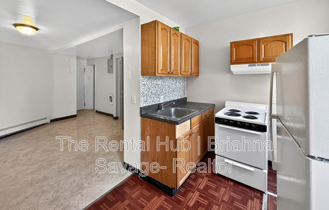 4 VAN CORTLANDT PARK AVE