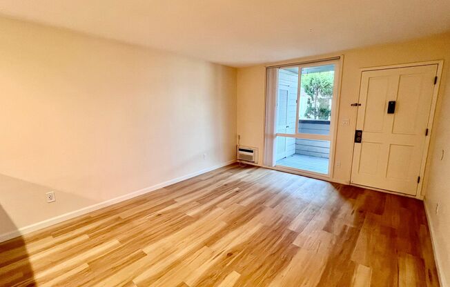 Move-In Ready Serra Mesa 3BR/2BA Condo, Newly Remodeled with Offstreet Parking