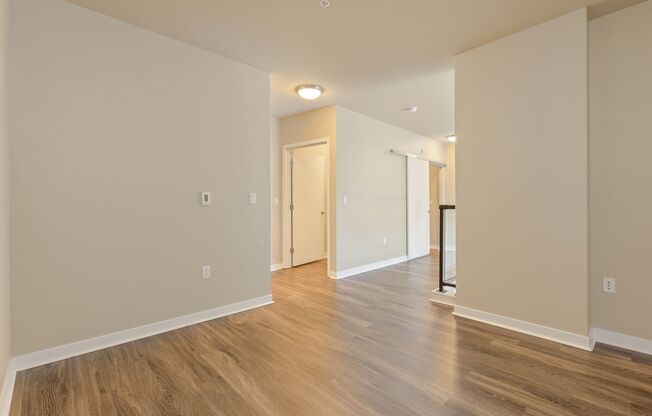 1 bed, 1.5 baths, 749 sqft, $1,995, Unit B037