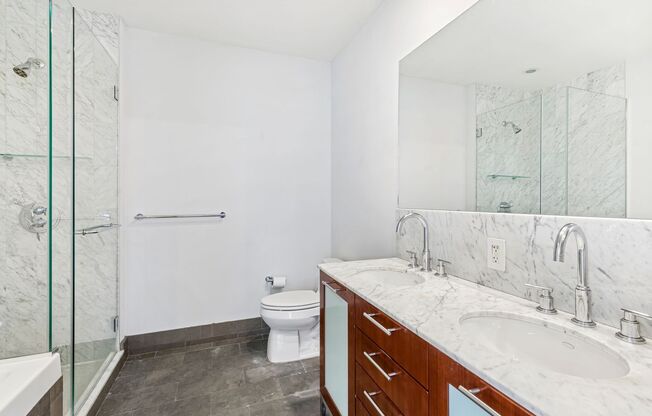 1 bed, 1 bath, 909 sqft, $5,900, Unit 28J