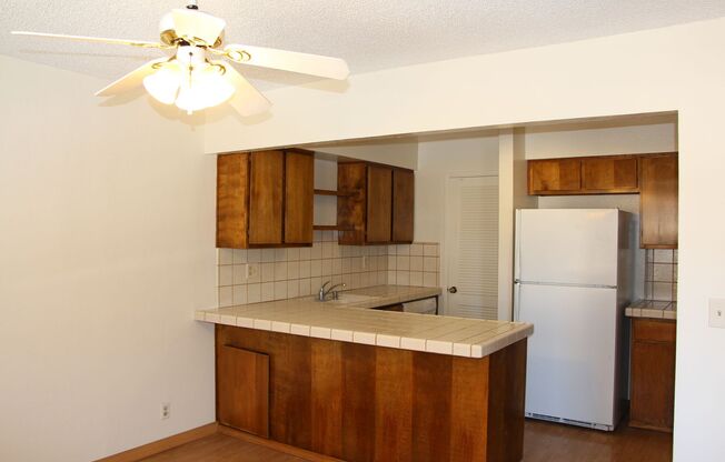 3 beds, 2 baths, $2,795