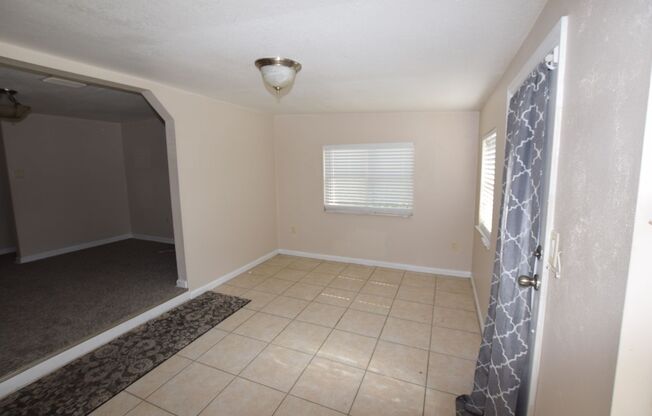 Charming 3 bedroom, 1 Baths Single Family Home for rent located at 317 E Barnes Ave. Eustis, FL 32726