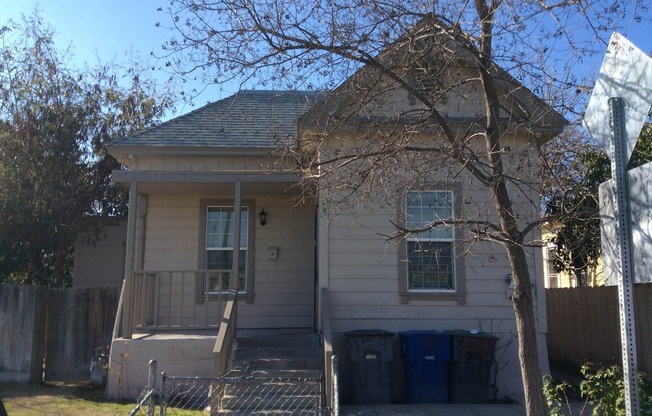 129 N. Park Ave.