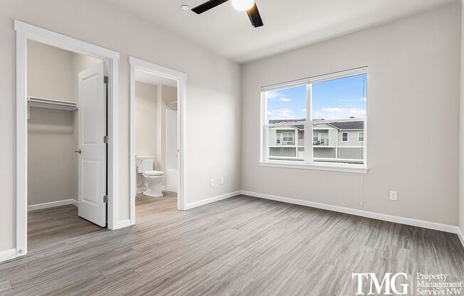 2 beds, 2 baths, 987 sqft, $1,890, Unit H356