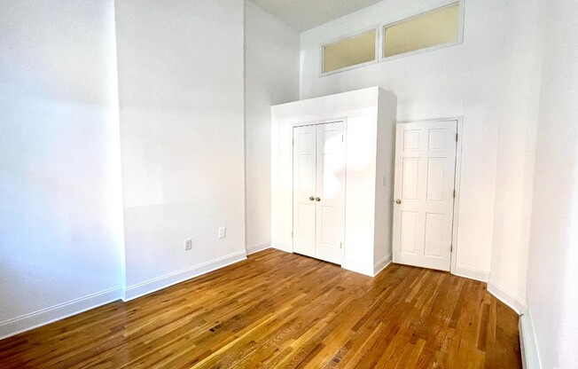 224 SACKETT ST