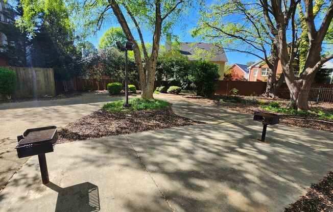 2 beds, 2 baths, $2,025, Unit # 106