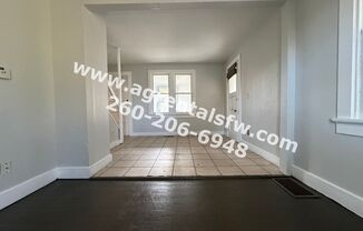 2 beds, 1 bath, $895