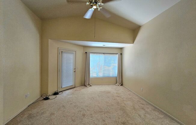 2 beds, 1.5 baths, $1,650, Unit UNIT 4701