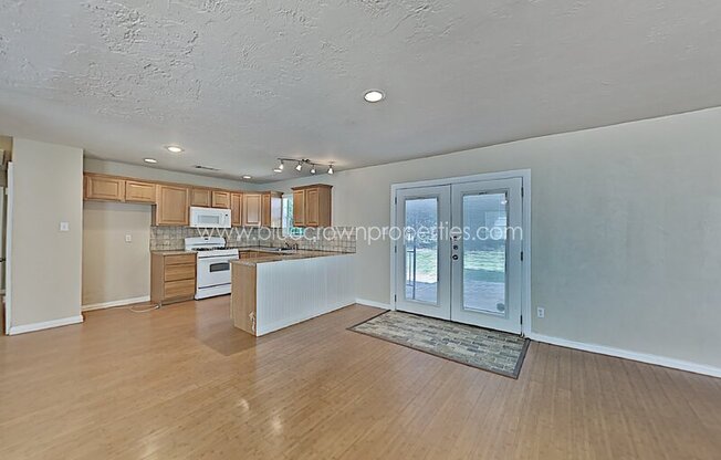 805 ARANSAS DR