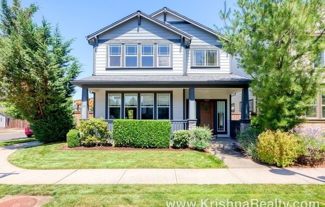 Gorgeous Corner-Lot Home | 4 BD | 2.5 BA | Single-Family Home in Bethany Creek Falls | Gym & Pool Access!
