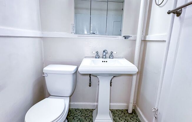 1 bed, 1 bath, 590 sqft, $2,295, Unit 15
