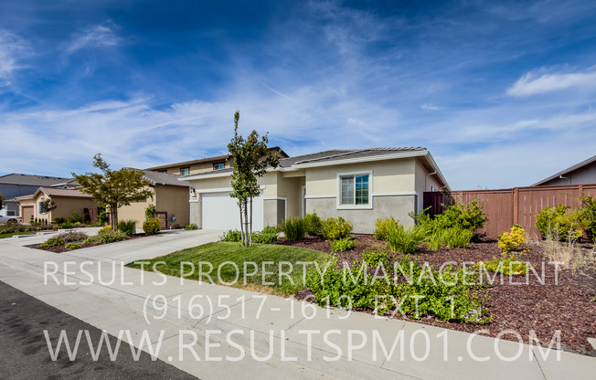 Gorgeous 4 Abedroom West Roseville Home