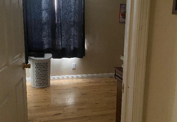 (Sm) 12116 Armsdale Ave