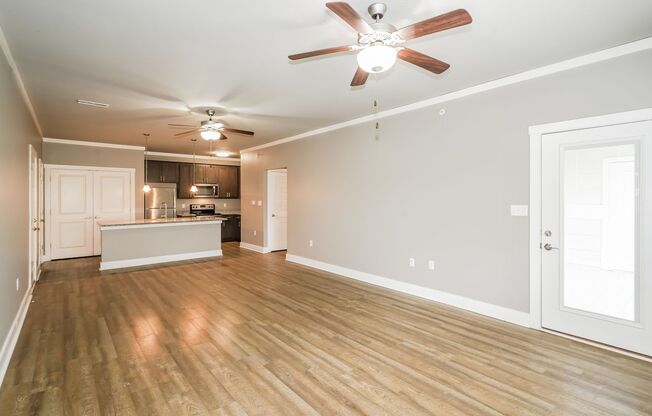 3 beds, 2 baths, 1,440 sqft, $1,770, Unit O107