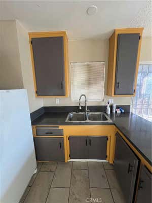 3 beds, 1 bath, 950 sqft, $3,300