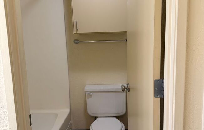 1 bed, 1 bath, 700 sqft, $1,440, Unit 0223