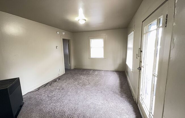 Cozy One Bedroom Cottage