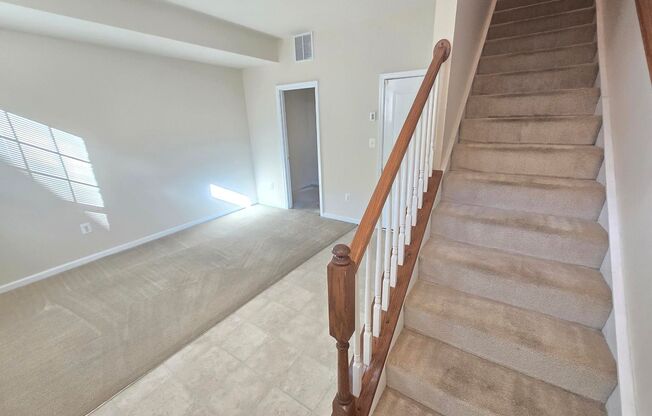 Beautiful 2 Bedroom 2 Bathroom East Baltimore Town Home