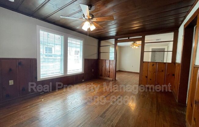 3026 BALIS DR