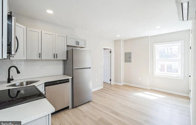 1 bed bath in the heart of Fairmount