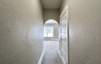 Studio, 1 bath, 500 sqft, $1,095, Unit 08