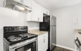 Upgraded Kitchen Stainless Steel Appliances at Pinewood Townhomes, Tucker, GA