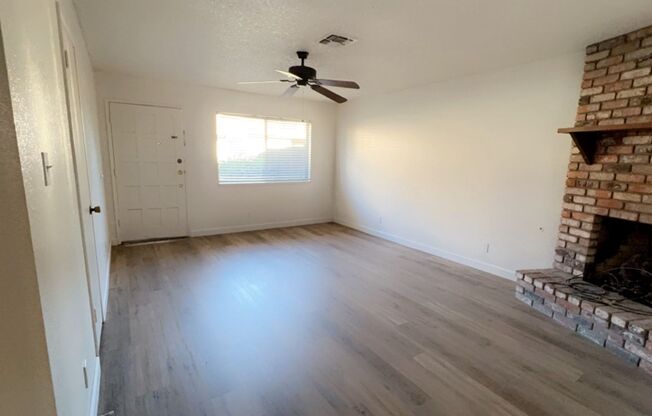 2 beds, 1 bath, $1,450, Unit 267 W Alexander Ave