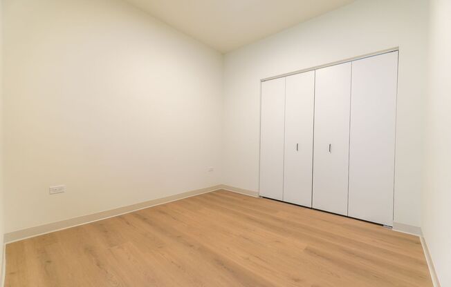 Studio, 1 bath, 484 sqft, $2,685, Unit 325