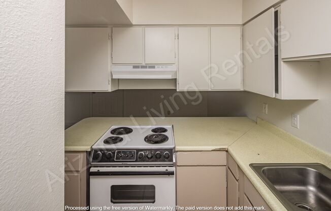 1 bed, 1 bath, 607 sqft, $750, Unit C