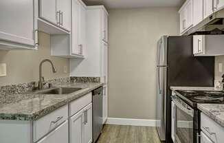 The Cove Renovated Kitchen Apartments in Federal Way, WA