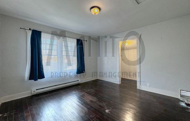 2 beds, 1 bath, 1,146 sqft, $1,425, Unit 1203 E Mission Avenue, Unit B