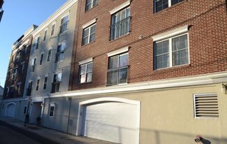 OPEN HOUSE Friday, JULY 24, 10:30 AM - 11:30 AM