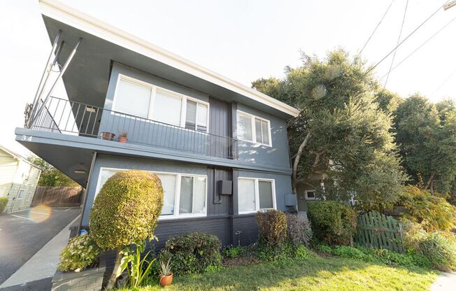 Yosemite Avenue Apartments