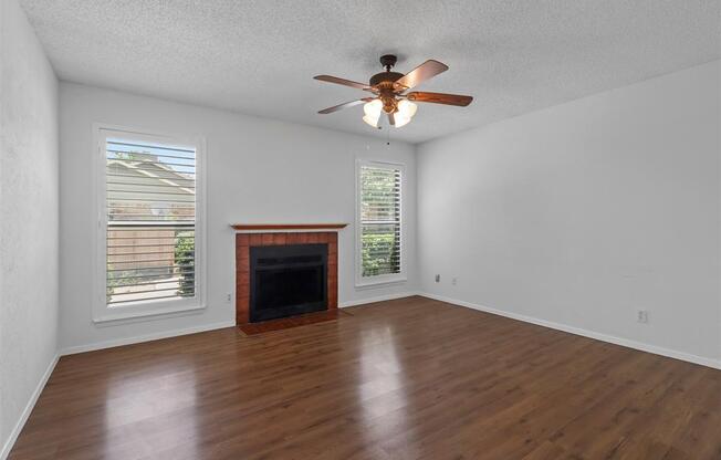 1801 W Spring Creek Parkway