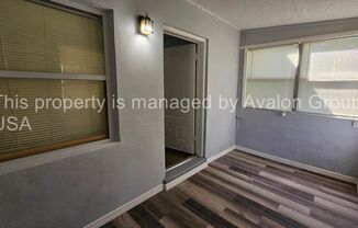 3 beds, 1 bath, $1,325