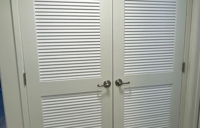 2 beds, 2 baths, 902 sqft, $1,839, Unit L3