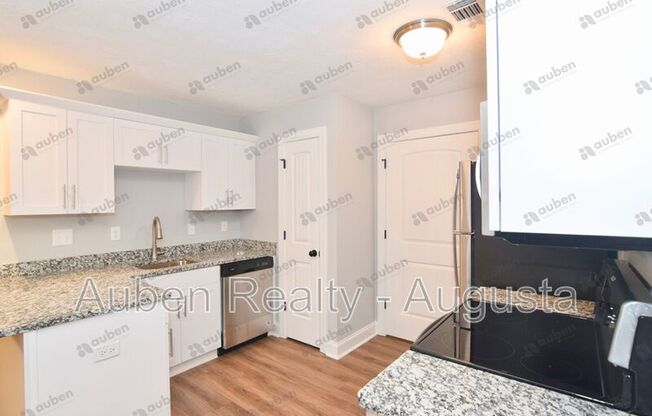 724 Leela Court