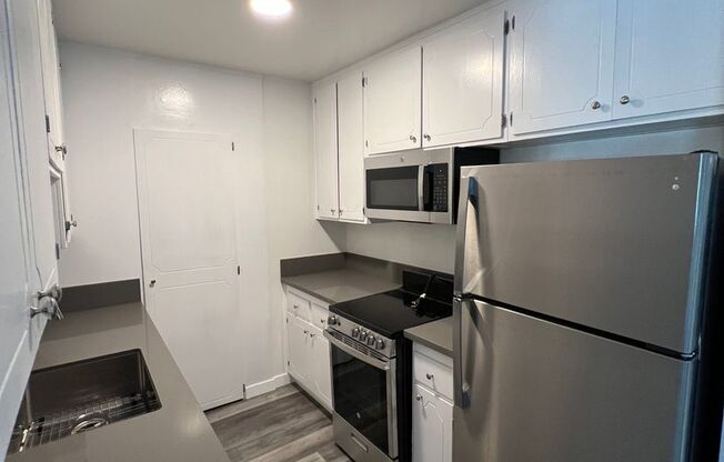 1861 Van Ness Ave