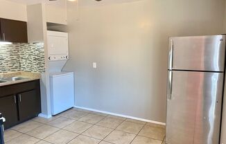 2 beds, 1 bath, 800 sqft, $1,145, Unit 2A