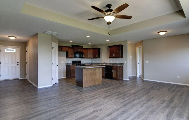 3 beds, 2 baths, $1,445