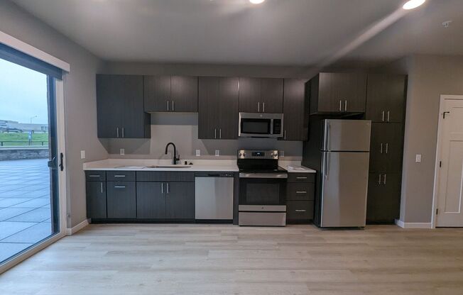 Studio, 1 bath, 612 sqft, $1,575, Unit 5604-309