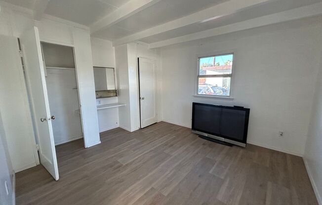 1 bed, 1 bath, 600 sqft, $1,299, Unit Unit 265